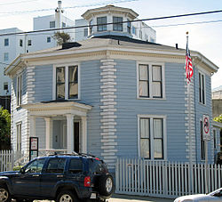 McElroy Octagon House (San Francisco) 2.JPG