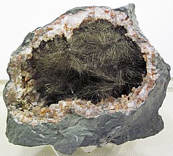 Millerite in geode (Hall's Gap, Kentucky, USA).jpg