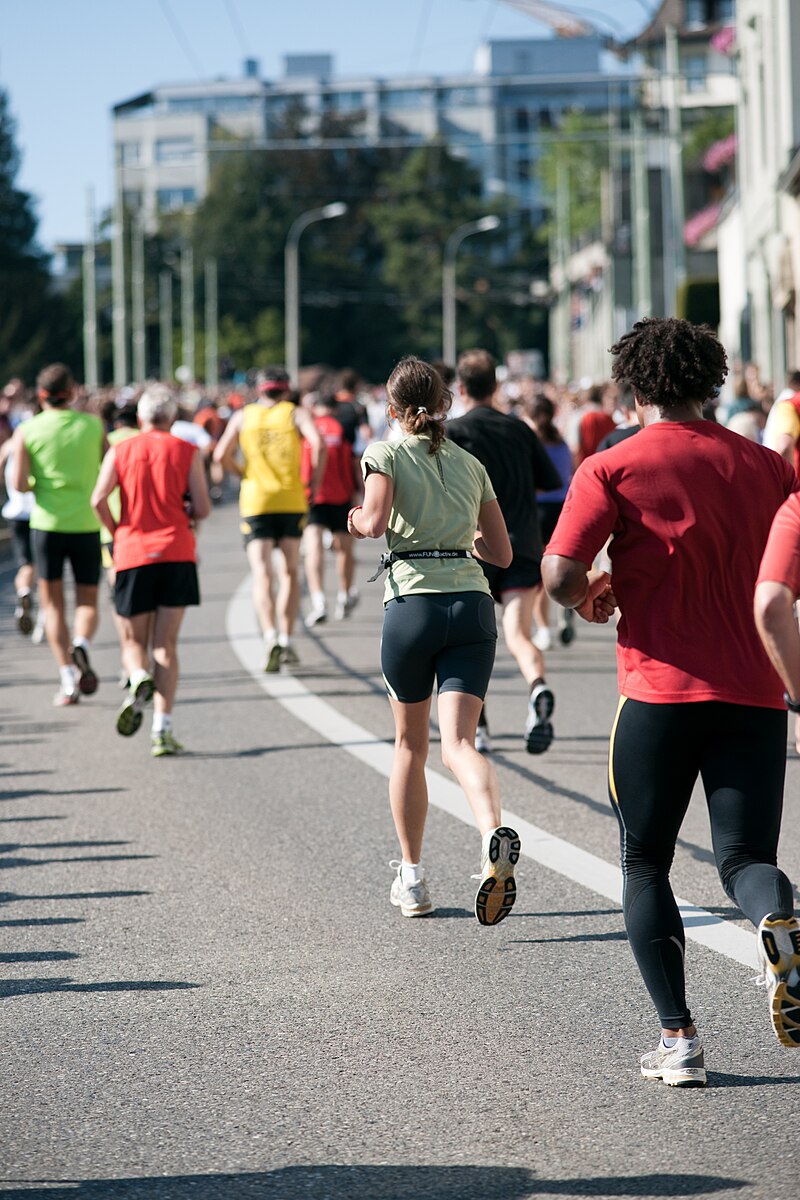 A Runner Decides to Freely Bleed Through a Marathon, Here's Why