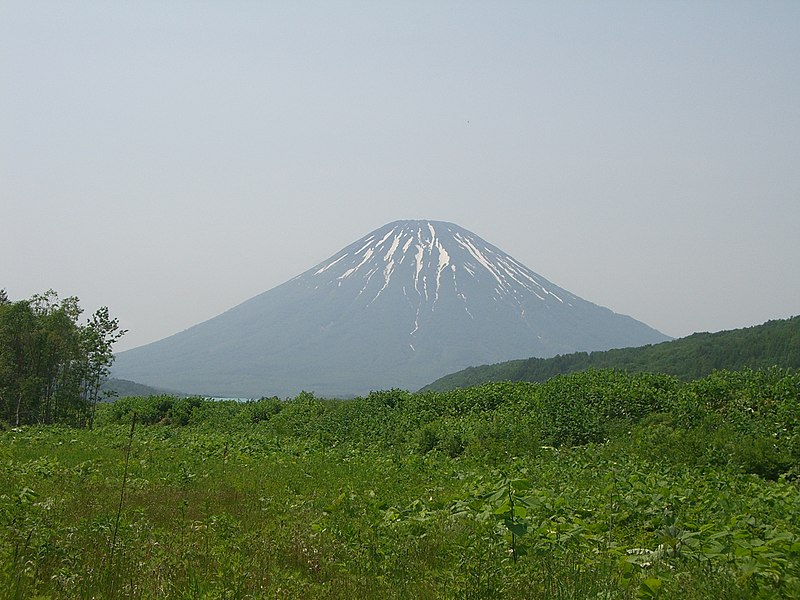 File Mt Youtei 羊蹄山 Panoramio Jpg Wikimedia Commons