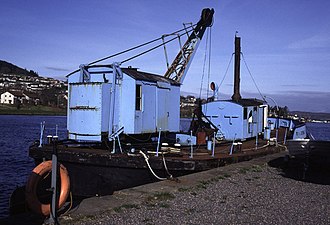 escavatore macchina da cantiere 330px-Muirtown_Basin%2C_Inverness_-_dredger_Fairway_-_geograph.org.uk_-_750567