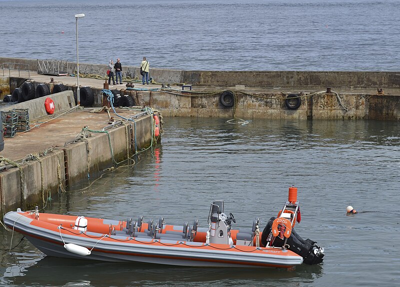 File:Natural Explorer Ribcraft in the Harbour at John O'Groats, Wick, Caithness - geograph.org.uk - 3660971.jpg