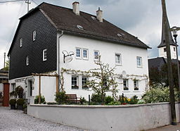 Niederzeuzheim Kirchgasse4