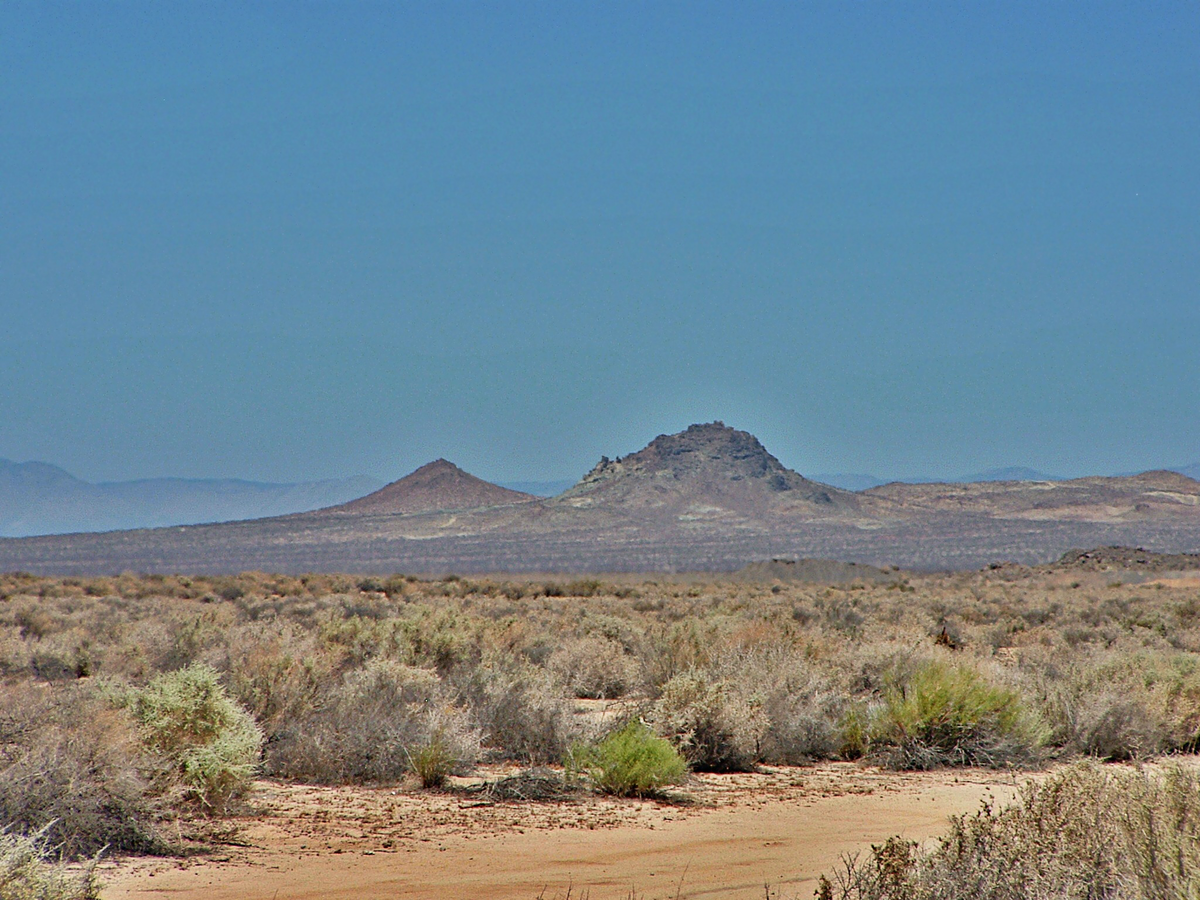 North california. North Edwards, California. N=eds.