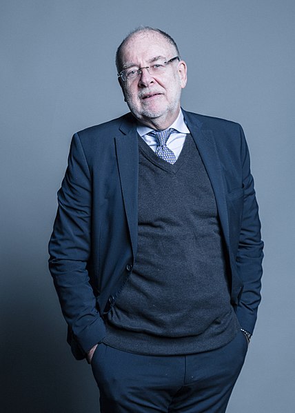 File:Official portrait of Lord Falconer of Thoroton.jpg