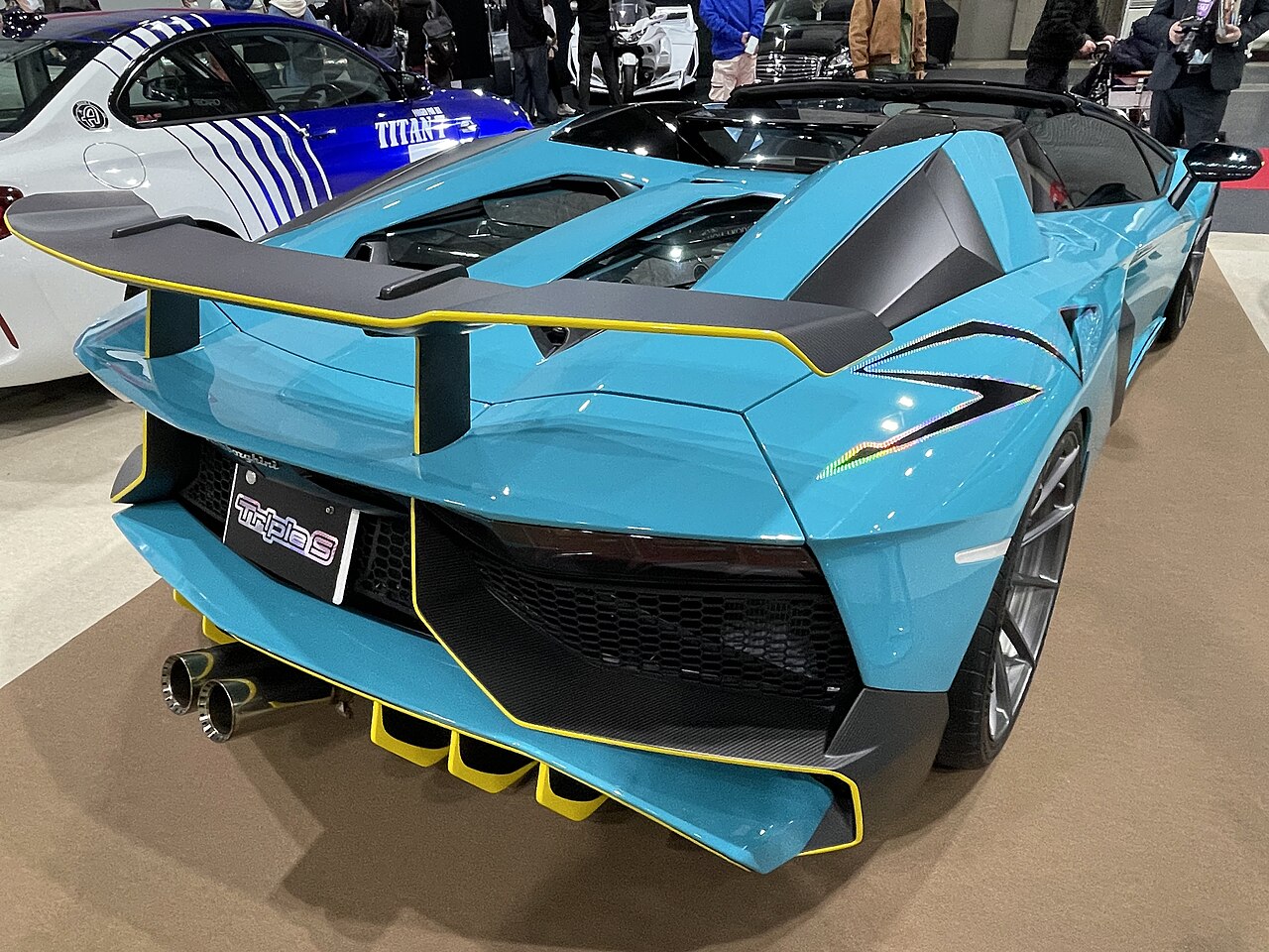 File:Osaka Auto Messe 2022 (581) - Lamborghini AVENTADOR LP750-4 