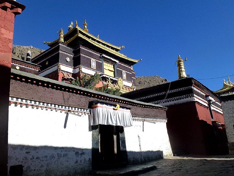 Panchen Lama 10th Tashilhunpo Monastery Shigatse Tibet China 西藏 日喀则 扎什伦布寺 - panoramio.jpg