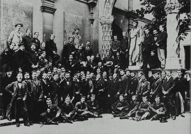 The Pascal studio photographed in the Beaux-Arts courtyard