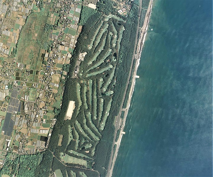 File:Phoenix Country Club, Miyazaki Miyazaki Aerial photograph.2017.jpg