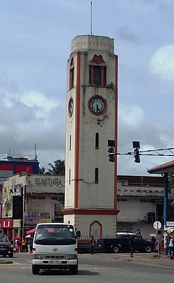 Piliyandala Clock Tower.jpg