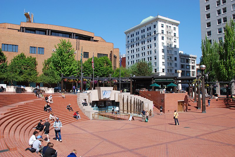 File:Pioneer Courthouse Square - west half.jpg