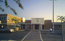 Escuela secundaria de Port Charlotte (Florida) .jpg