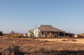 <span class="mw-page-title-main">Rawlinna, Western Australia</span> Town in Western Australia