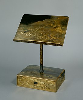 Reading stand with Mt. Yoshino, decorated with lacquer of maki-e technique. 18th century