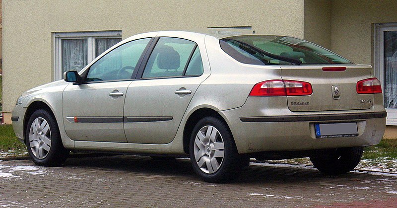 File:Renault Laguna II Phase I 1.8 16V Heck.JPG