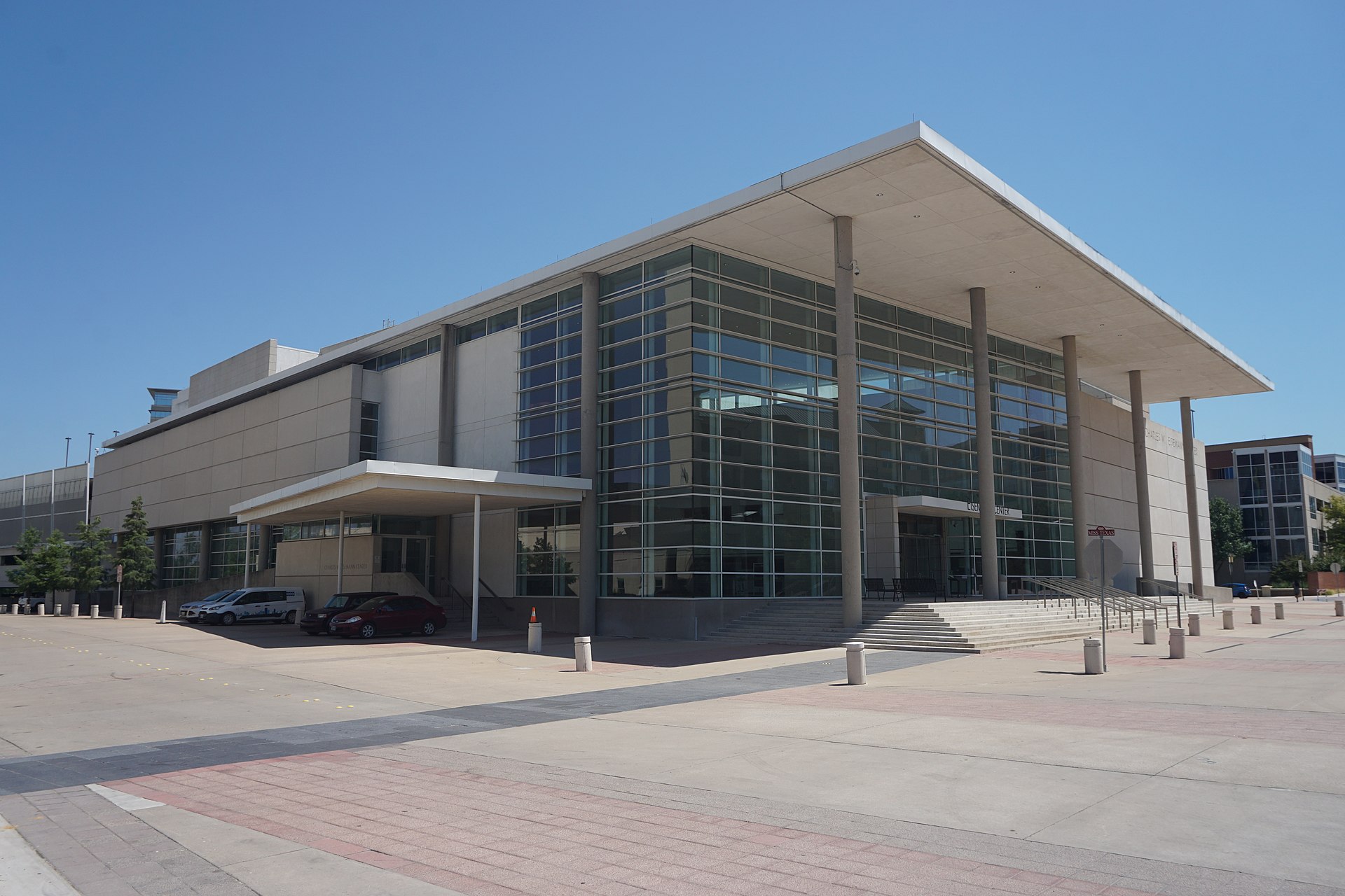 Richardson August 2019 02 (Charles W. Eisemann Center for Performing Arts).jpg