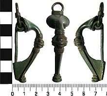 Roman trumpet brooch (FindID 623650).jpg