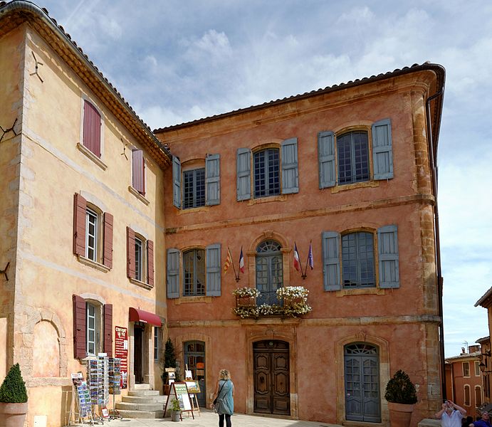 File:Roussillon Vaucluse 2013 04.jpg