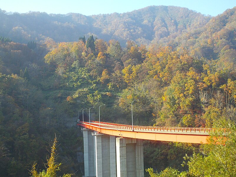 File:Route 304 - Nashitani Bridge.jpg