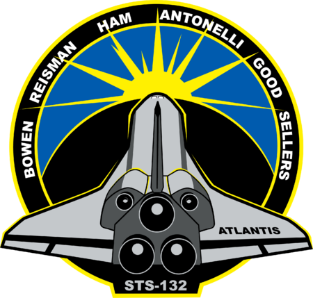 ไฟล์:STS-132_patch.png