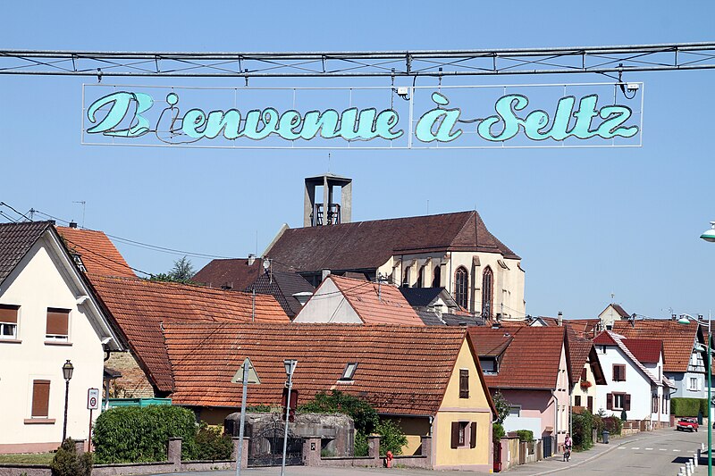 File:Seltz-04-St Etienne-Ortseingang-gje.jpg