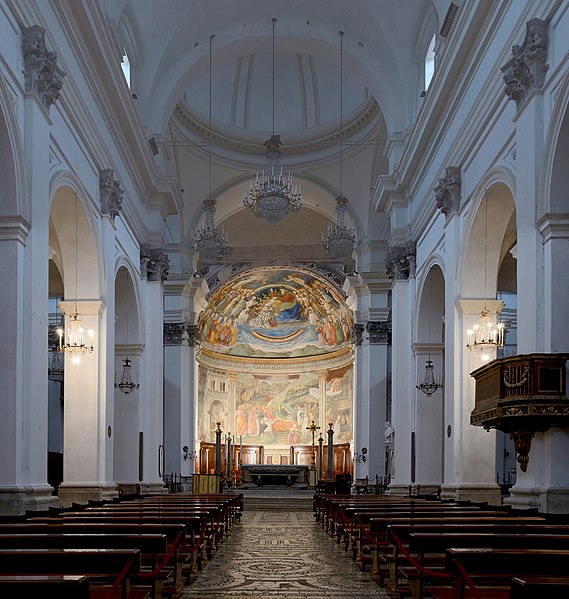 File:Spoleto Cathedral - intern.jpg
