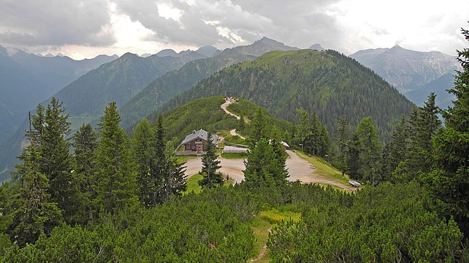 SchiDD File:St-Hochwurzen-Blick-8.jpg