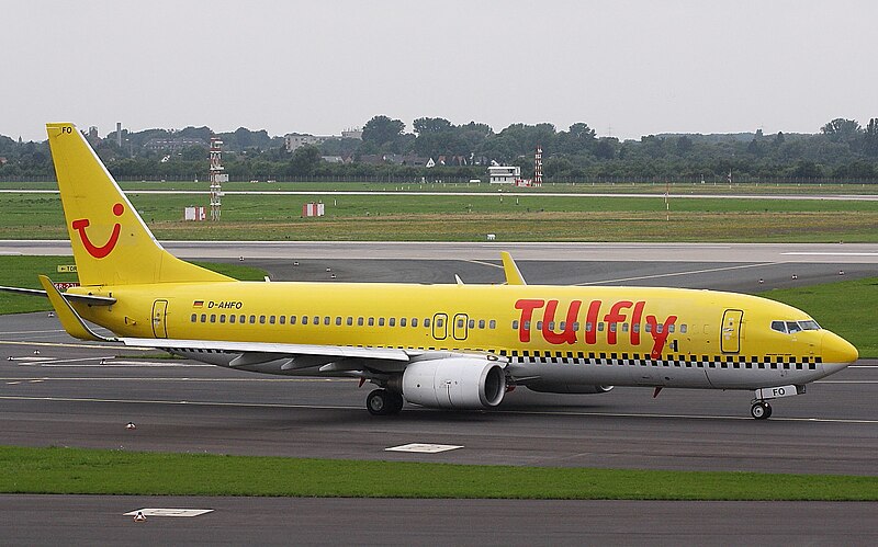 File:TUIFly-B738.JPG