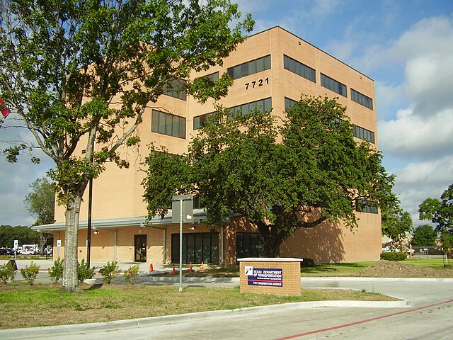 One building of the headquarters of TxDOT's Houston district