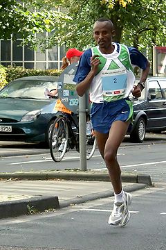 Teferi Wodajo - Кельн марафоны 2006 -1.jpg