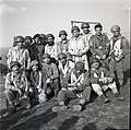 Israelische Soldaten der Fallschirmjäger-Brigade im Jahr 1955 auf der Tel Nof Airbase