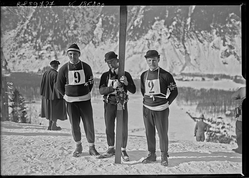 File:Thams, Bonna, Lanvik en 1924 à Chamonix.jpg