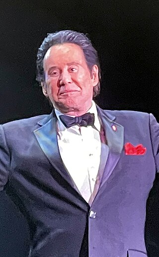 <span class="mw-page-title-main">Wayne Newton</span> American singer and entertainer