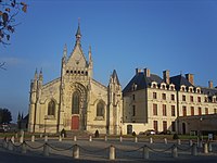 Chapelle et château des ducs de la Trémoïlle à Thouars.