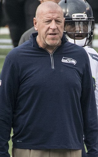 <span class="mw-page-title-main">Tom Cable</span> American football player and coach (born 1964)