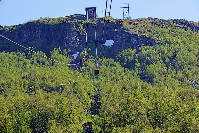 File:Tromsø 2013 06 05 2412 (10118231254).jpg