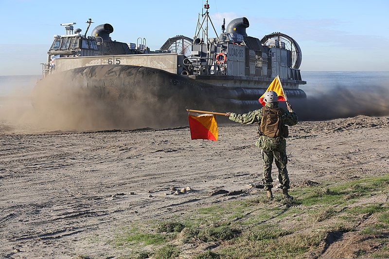 File:U.S. Navy Landing Craft Air Cushioned (LCAC) vehicle from Assault Craft Unit 5 is guided off of Red Beach as Part of Exercise Steel Knight aboard Camp Pendleton, Calif., Dec. 10, 2013 131210-M-JF072-129.jpg