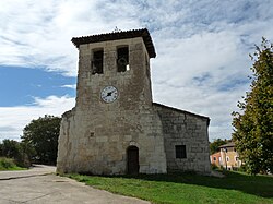 Villaescusa la Sombría - Iglesia de San Miguel Arcángel - Lateral izq. 11.jpg