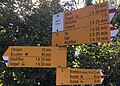 wikimedia_commons=File:Wanderwegweiser_Dörfli_570.jpg