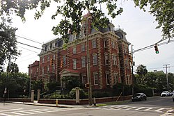 Wentworth Mansion, Charleston.jpg