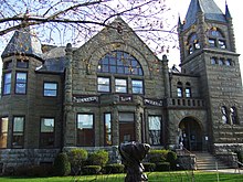 The former Williams Free Library in Beaver Dam, Wisconsin, features an architectural style called Richardsonian Romanesque. Williams Free Library front.jpg