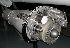 Motor F107 em exibição no Museu Aeroespacial de San Diego[pt]