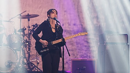 Wolf Alice (38283598346).jpg