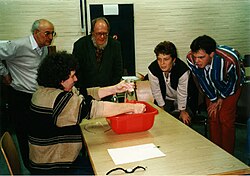 Wolfgang Klafki, Ueli Aeschlimann und Hans Christoph Berg beim Lehrstueck Pascals Barometer (Beate E Noelle).jpg