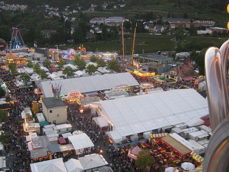 File:Wurstmarkt Bad Durkheim 10092011 8.jpg