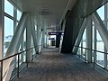 武汉天河国际机场3号航站楼玻璃登機橋內部