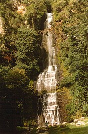 Morsiamen Veil Falls