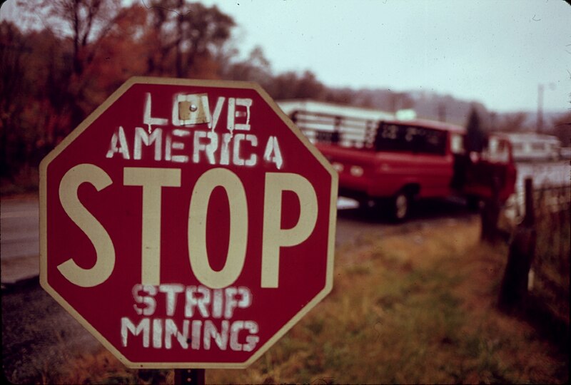 File:"Stop strip mining" sign in Hendrysburg, Southeastern Ohio. - NARA - 554793.jpg