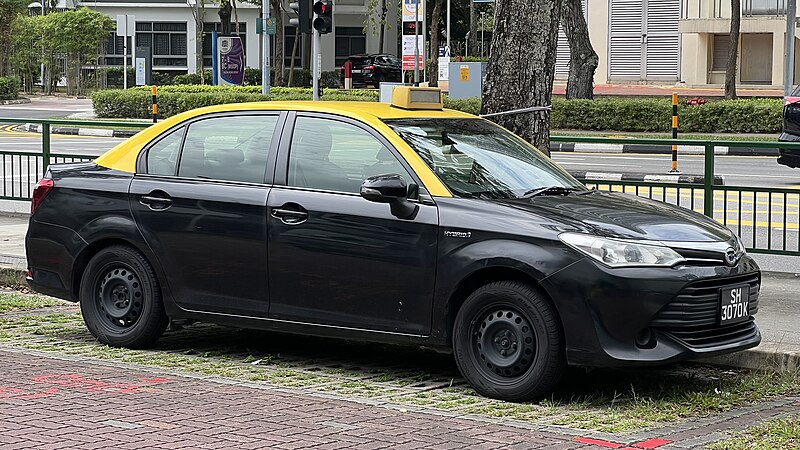 File:(SGP-Singapore) Yellow-Top Taxi SH3070K 2024-02-26.jpg