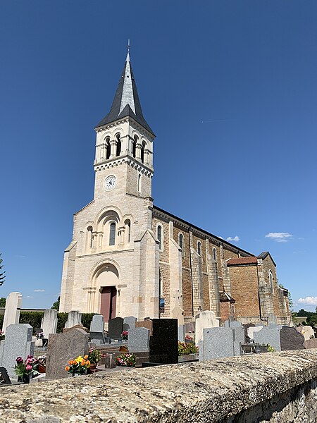 File:Église St Denis Cruzilles Mépillat 18.jpg